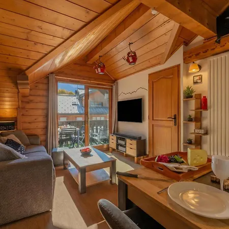 Mont Blanc View, Sauna & Pool Apartment